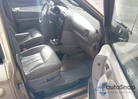 2001 Chrysler Town & Country Lxi z USA, uszkodzony, nr VIN 2C8GP54L61R249873